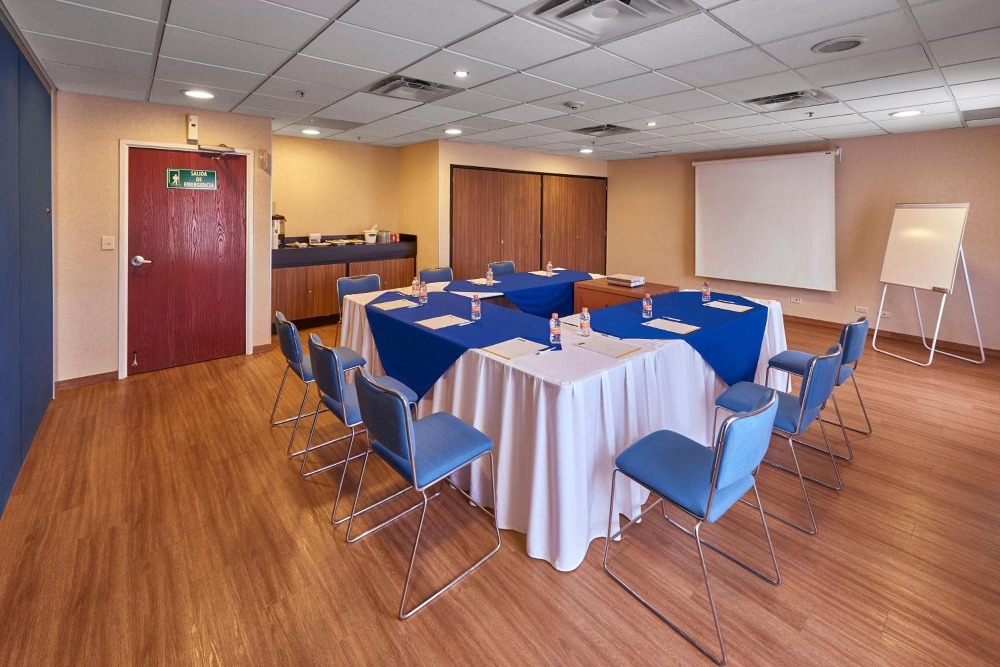 City Express By Marriott Tuxtla Gutiérrez מראה חיצוני תמונה