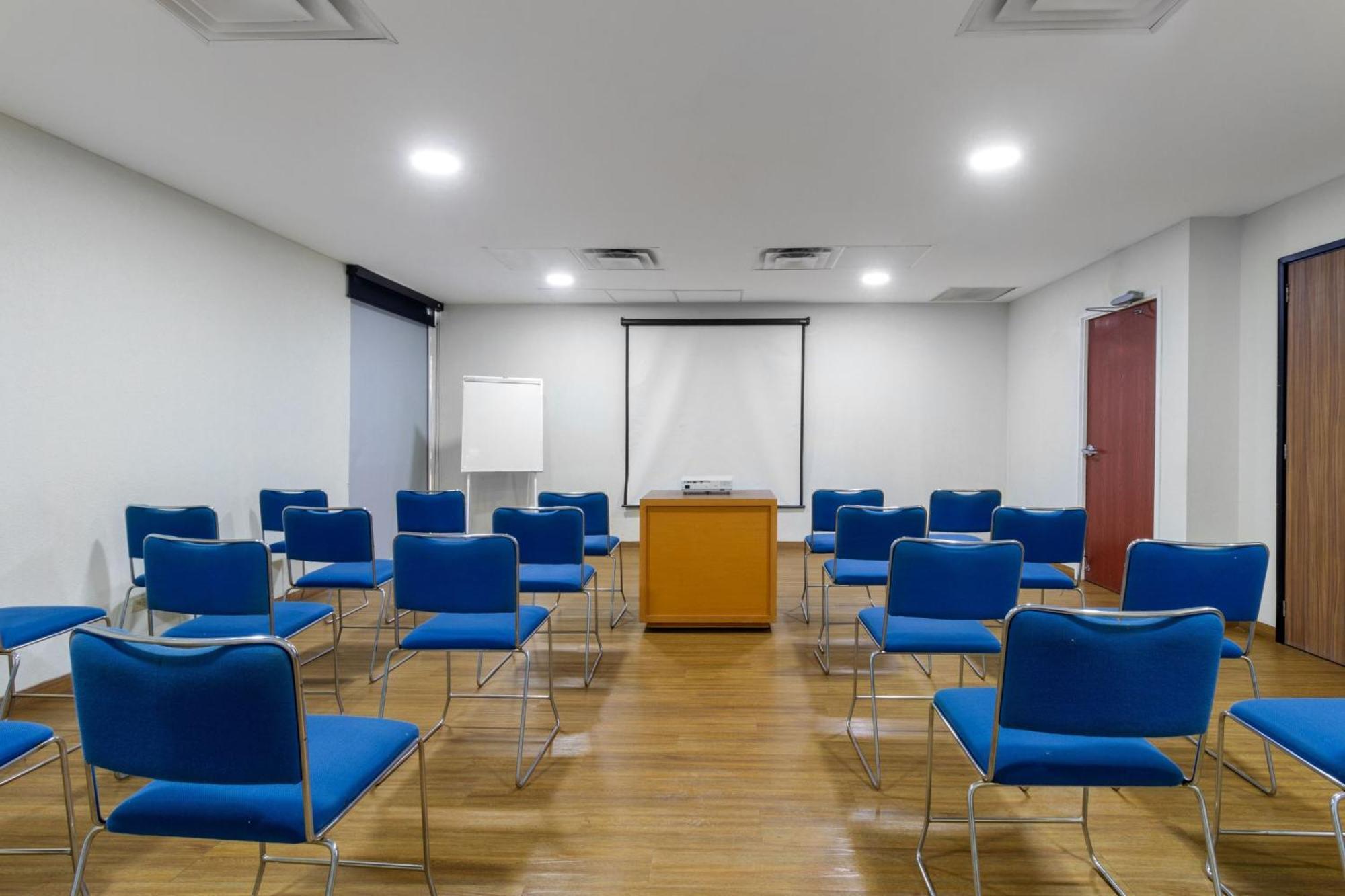 City Express By Marriott Tuxtla Gutiérrez מראה חיצוני תמונה