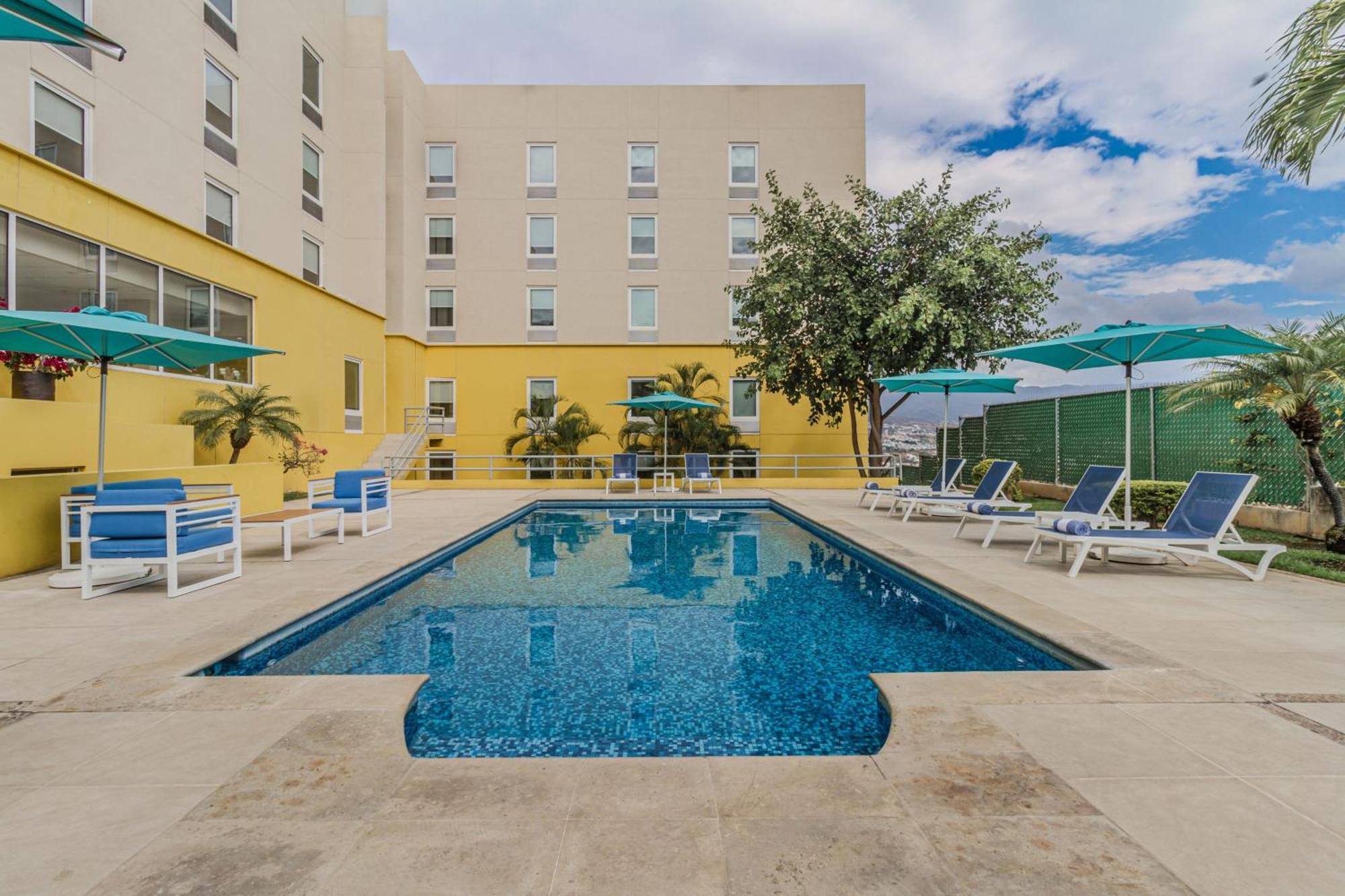 City Express By Marriott Tuxtla Gutiérrez מראה חיצוני תמונה